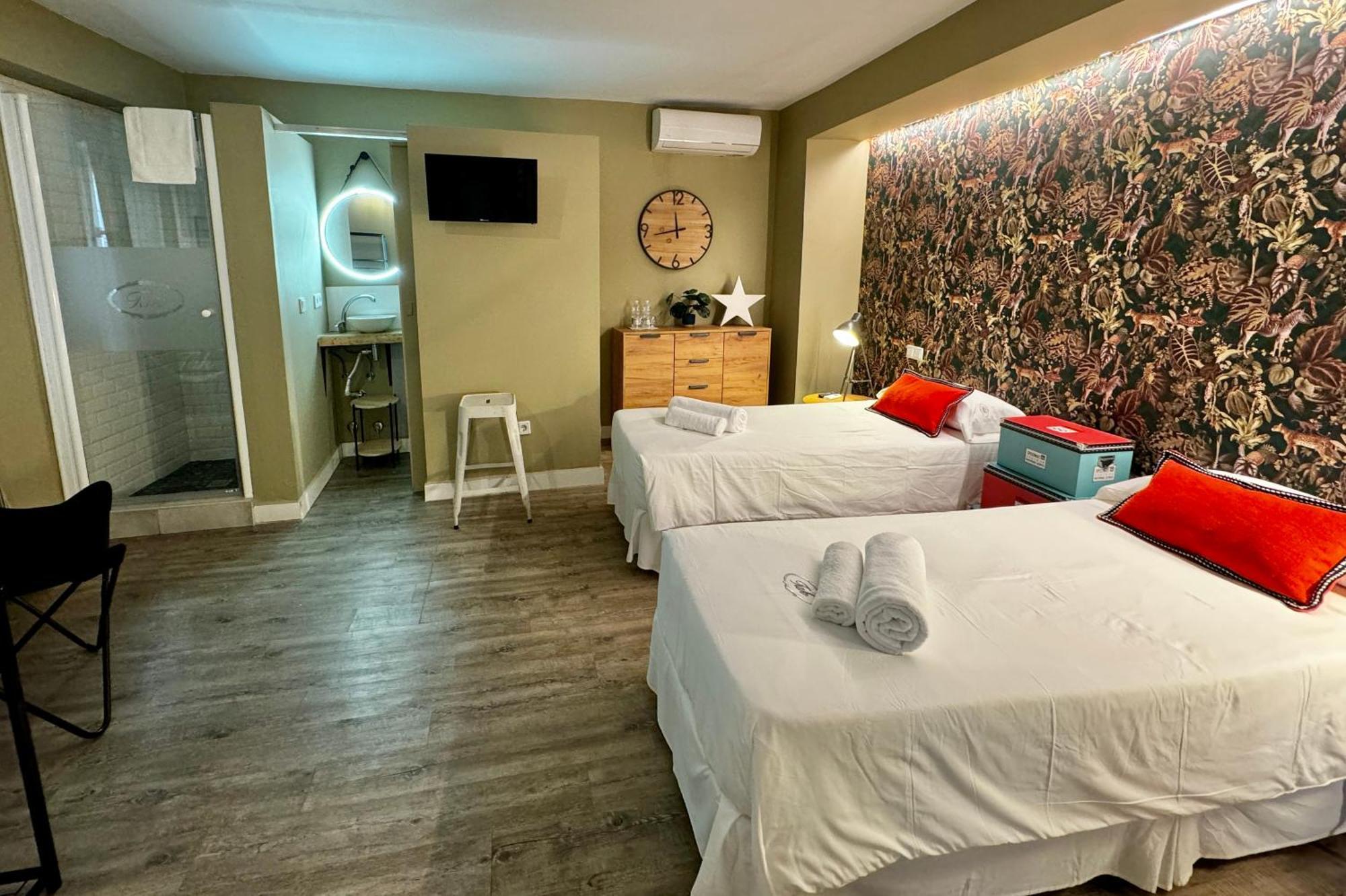 Superior King Room,1499961667:JPEG